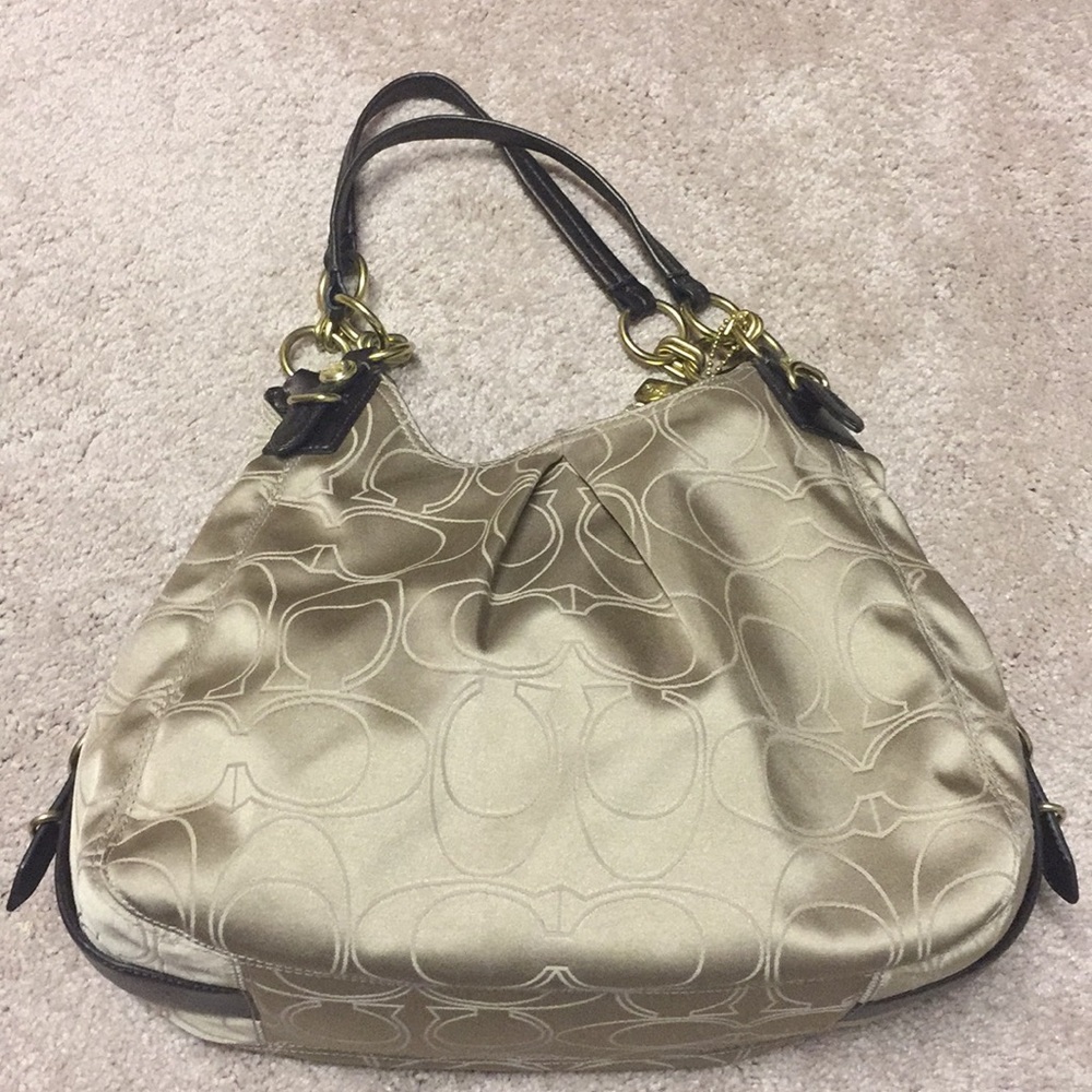 Coach G1082-16153 MIA Signature Outline C